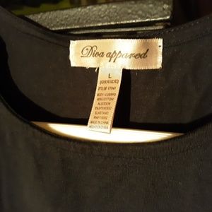 Black "off-the-shoulder" Crop Top